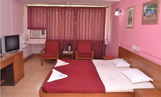 Colva Residency Hotel Exterior photo
